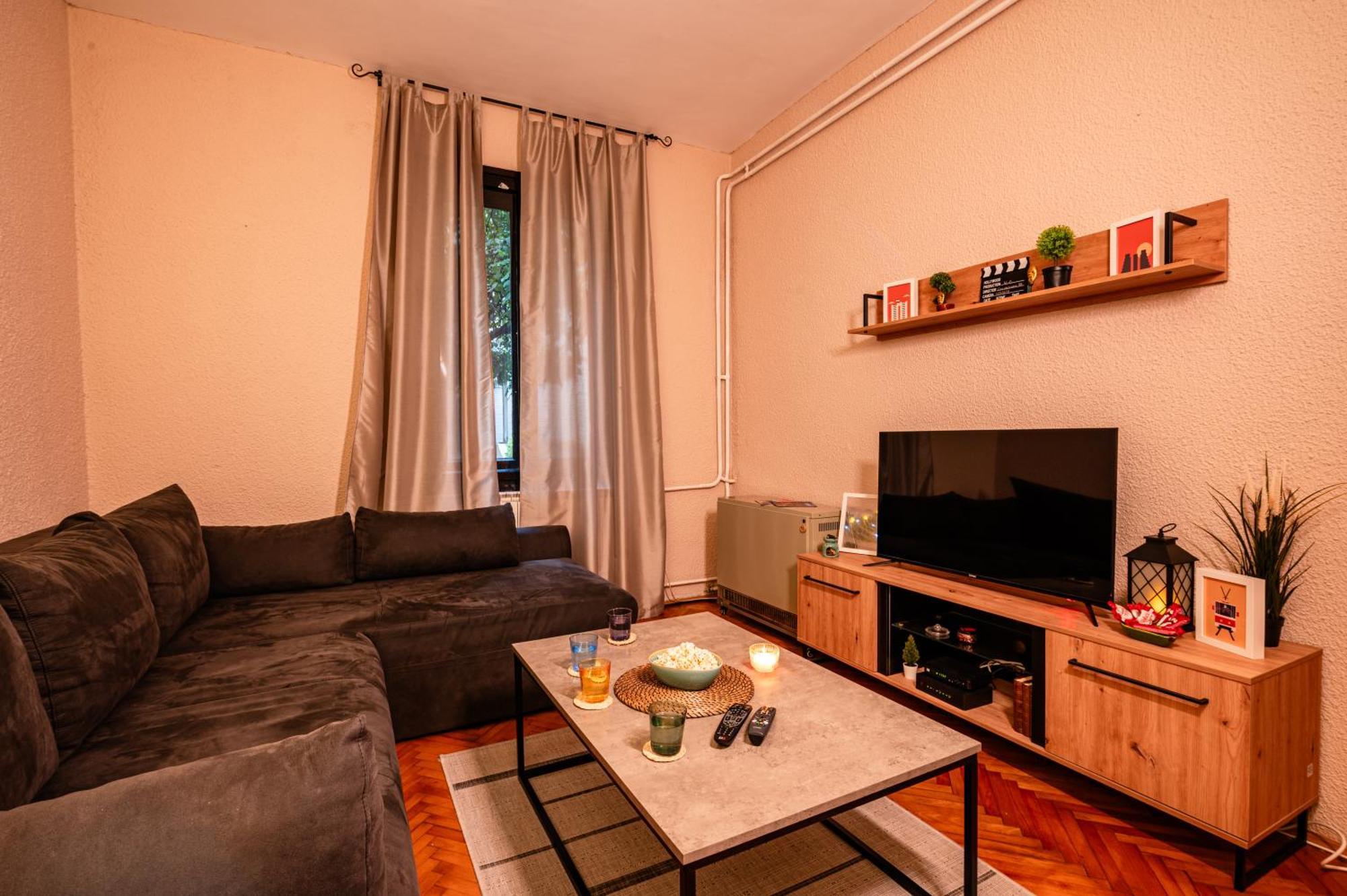 Cozy Apartment In City Center Belgrade Exterior photo